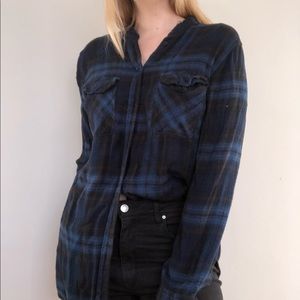BDG Super Soft Collarless Flannel